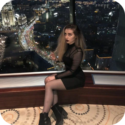 🌃 Стикер «Sveta Sollar» для Telegram