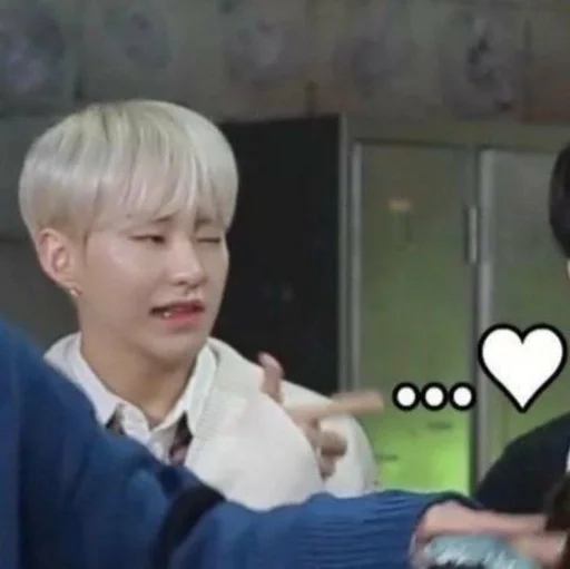 ❤️ Стикер «kpop memes» для Telegram