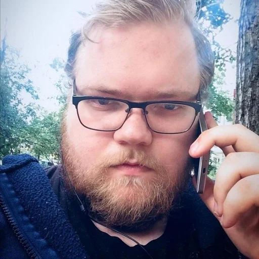 🌟 Стикер «T2x2» для Telegram