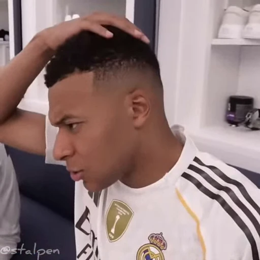 🌟 Стикер «Kylian Mbappe» для Telegram