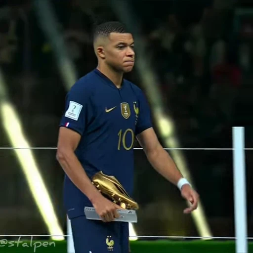 🌟 Стикер «Kylian Mbappe» для Telegram