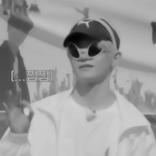 🐈‍⬛ Стикер «Lee taeyoung» для Telegram