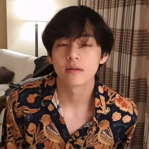 😐 Стикер «Tae-Hyung» для Telegram