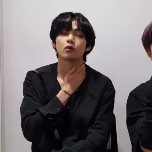 😐 Стикер «Tae-Hyung» для Telegram