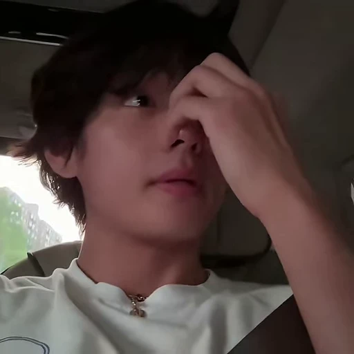 😐 Стикер «Tae-Hyung» для Telegram