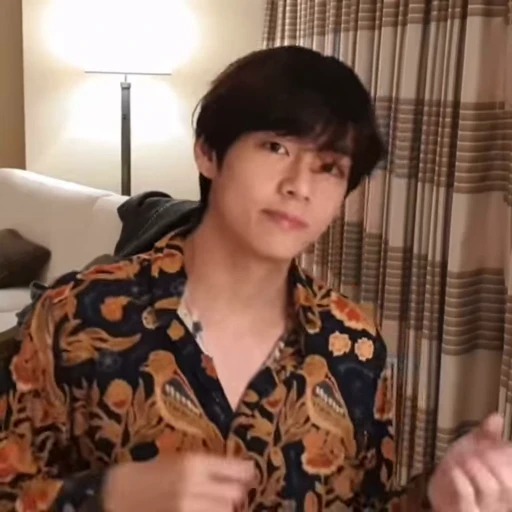 😐 Стикер «Tae-Hyung» для Telegram