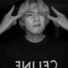 Стикер 45 Taehyung ー