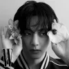 Стикер 36 Taehyung ー