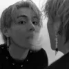 Стикер 19 Taehyung ー