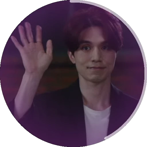 👋 Стикер «История девятихвостого лиса» для Telegram