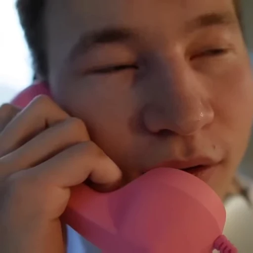 📞 Стикер «tatwole» для Telegram