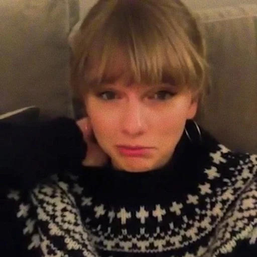 😢 Стикер «Taylor Swift» для Telegram