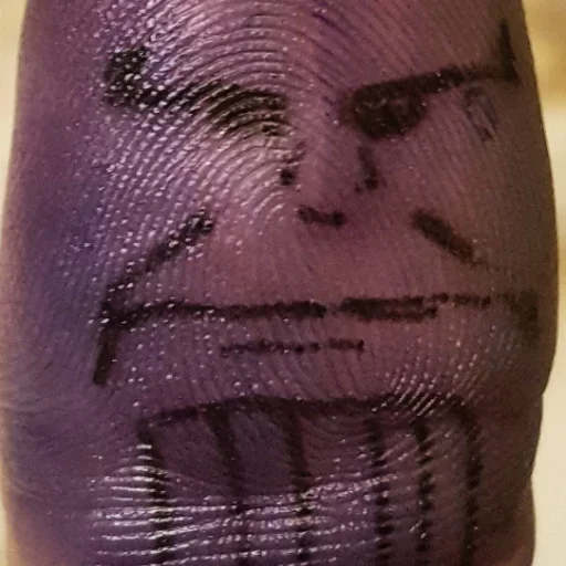 😏 Стикер «Thanos Face» для Telegram