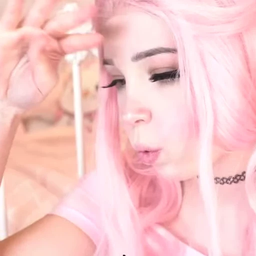😅 Стикер «Belle Delphine Pack 3» для Telegram