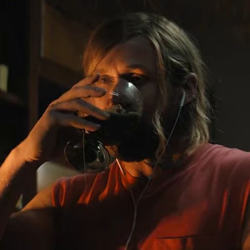 🍺 Стикер «The Fall Guy» для Telegram