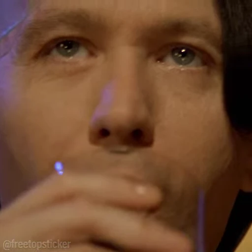 🥃 Стикер «The Fifth Element» для Telegram
