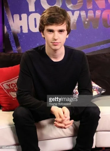 😏 Стикер «The good doctor» для Telegram