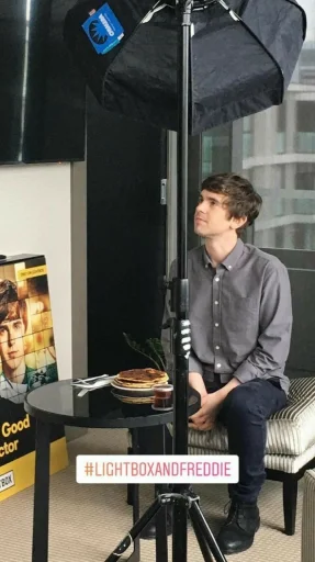 🙄 Стикер «The good doctor» для Telegram