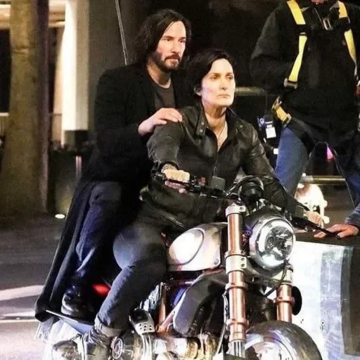🏍 Стикер «The Matrix resurrections» для Telegram