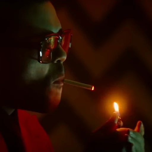🚬 Стикер «The Weeknd Blinding Lights» для Telegram