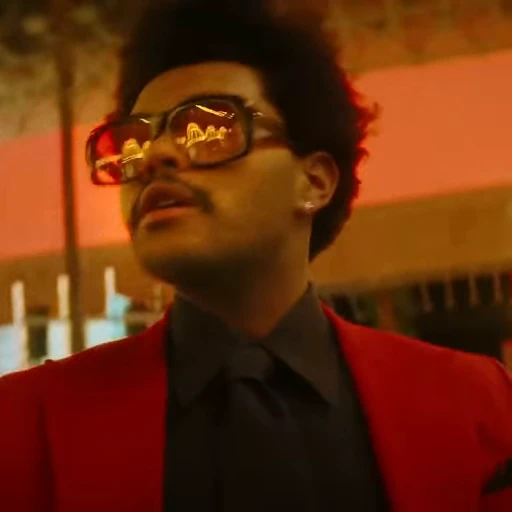 🫨 Стикер «The Weeknd Blinding Lights» для Telegram