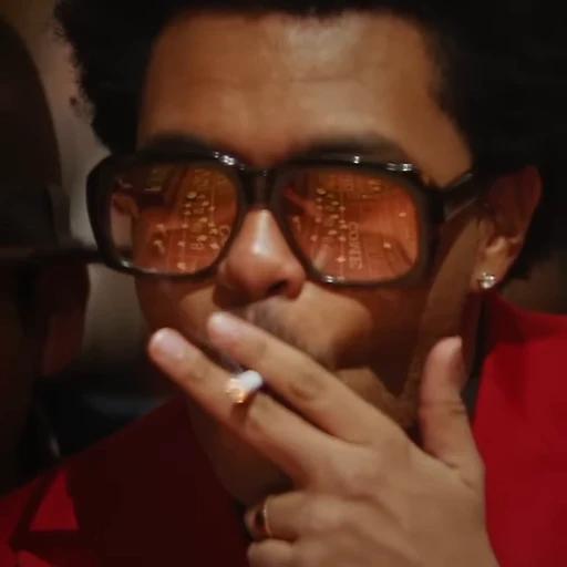 🚬 Стикер «The Weeknd Heartless» для Telegram