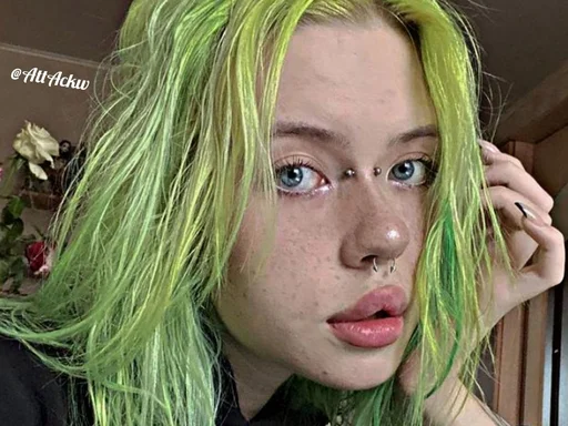 🥑 Стикер «Thirteen Att Ackw» для Telegram
