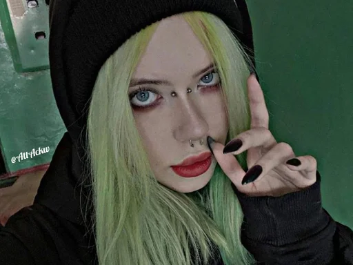 🥑 Стикер «Thirteen Att Ackw» для Telegram
