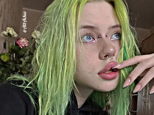 🥑 Стикер «Thirteen Att Ackw» для Telegram