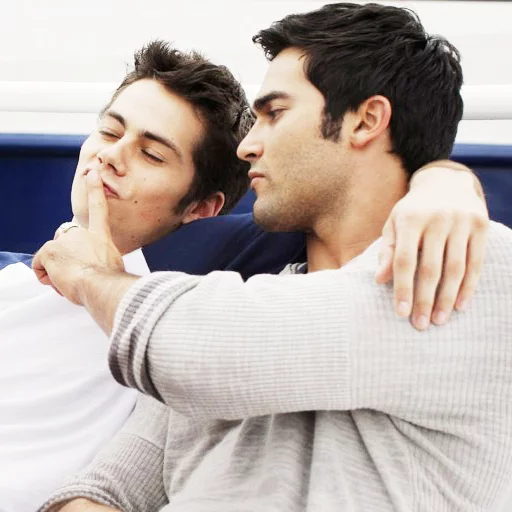 👨‍❤️‍💋‍👨 Стикер «Tyler Hoechlin WTF» для Telegram