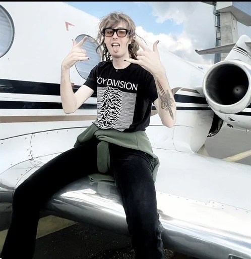 🤘 Стикер «Thomas Raggi» для Telegram