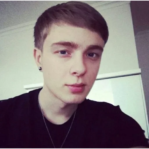 🤠 Стикер «Каринп» для Telegram