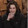 Стикер 45 Timothee