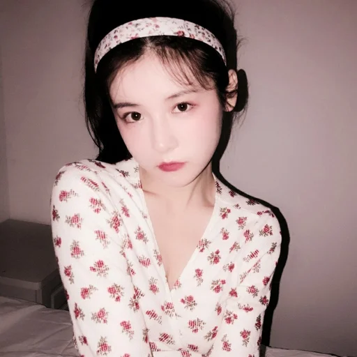 🐰 Стикер «tiniest» для Telegram