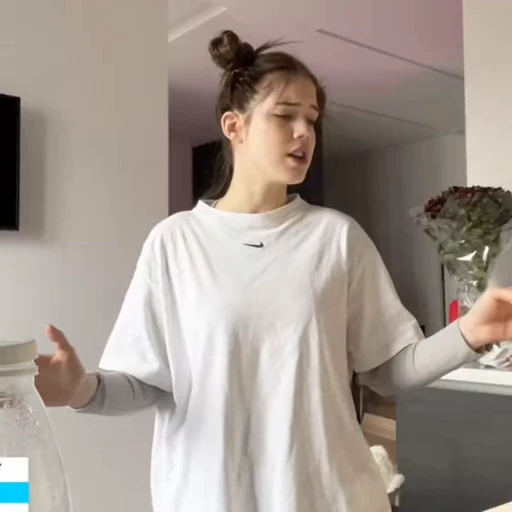 🤩 Стикер «akyulenok» для Telegram
