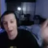 Стикер 17 🤯💋💋🫂🙄💃