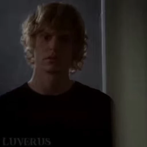 🌟 Стикер «Tate Langdon» для Telegram