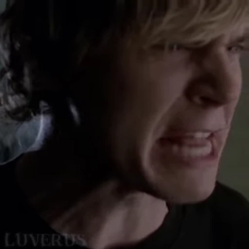🌟 Стикер «Tate Langdon» для Telegram
