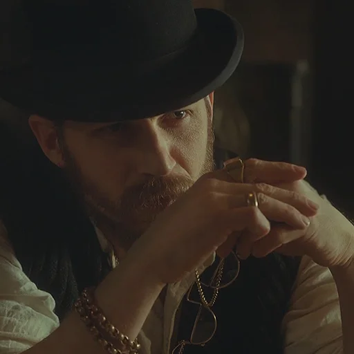 😒 Стикер «Tom Hardy» для Telegram