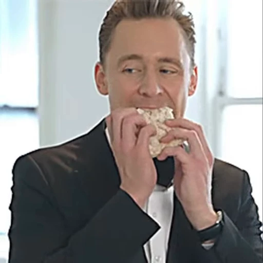 🤐 Стикер «Tom Hiddleston Том Хиддлстон» для Telegram