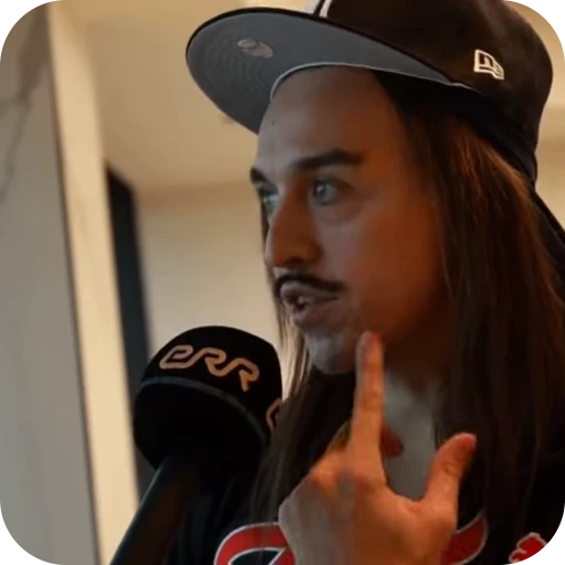 ❤️‍🔥 Стикер «Tommy Cash» для Telegram
