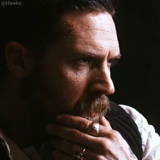🤔 Стикер «Tom Hardy» для Telegram