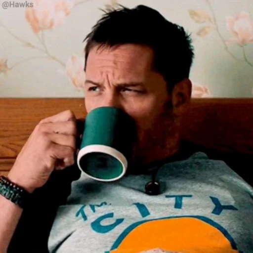 😒 Стикер «Tom Hardy» для Telegram