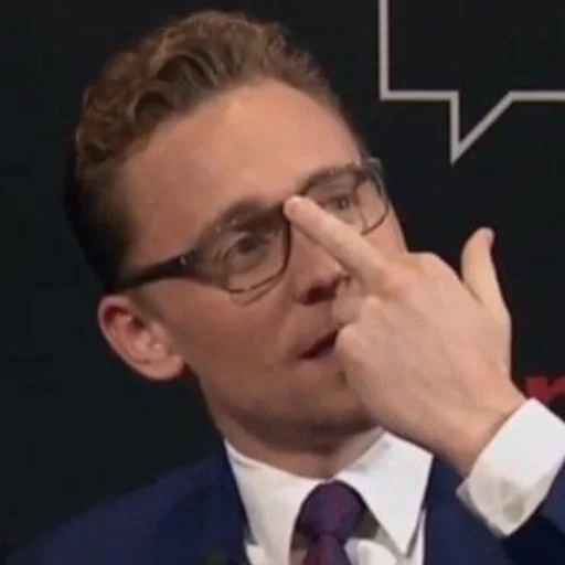 🧊 Стикер «Tom Hiddleston» для Telegram