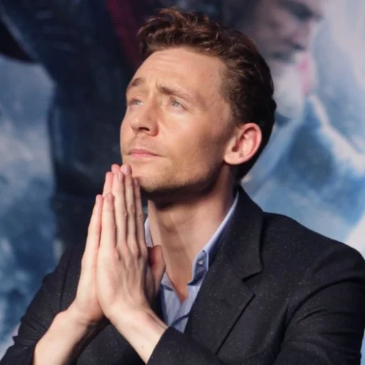 🧊 Стикер «Tom Hiddleston» для Telegram
