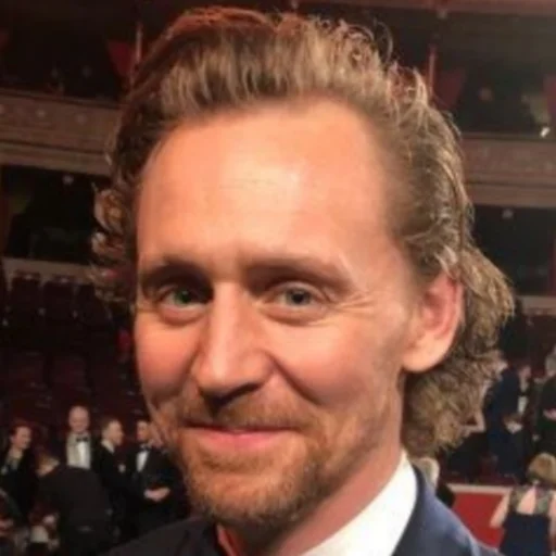 🧊 Стикер «Tom Hiddleston» для Telegram