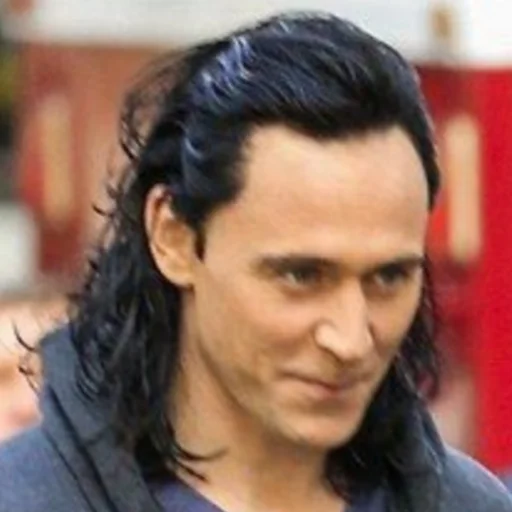 🧊 Стикер «Tom Hiddleston» для Telegram