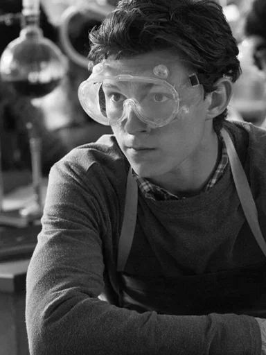 🕸 Стикер «Tom Holland BW» для Telegram