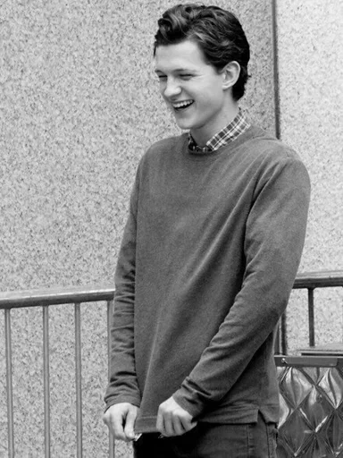🕸 Стикер «Tom Holland BW» для Telegram