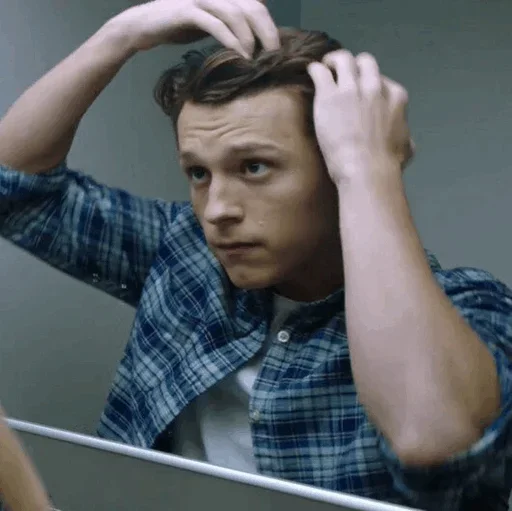 🕸 Стикер «Tom Holland Far Frome Home» для Telegram